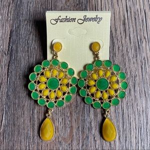 Yellow/Green Dangle Fashion Earrings